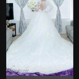 Wedding dress